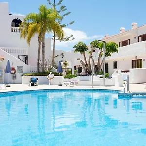  Apartamento Cristianos, Loft Portroyal, Heated Pool, Wifi, Terrace España